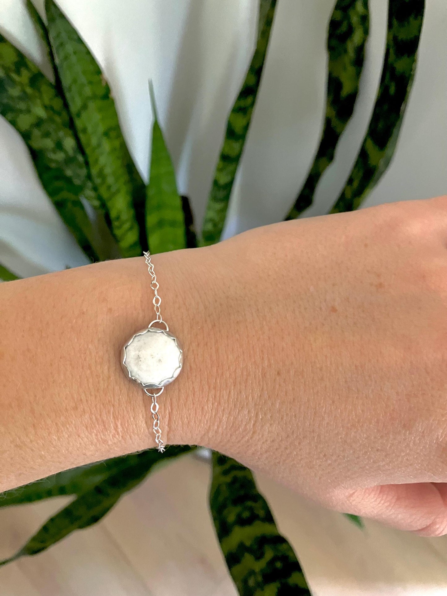 White Buffalo Turquoise Silver bracelet