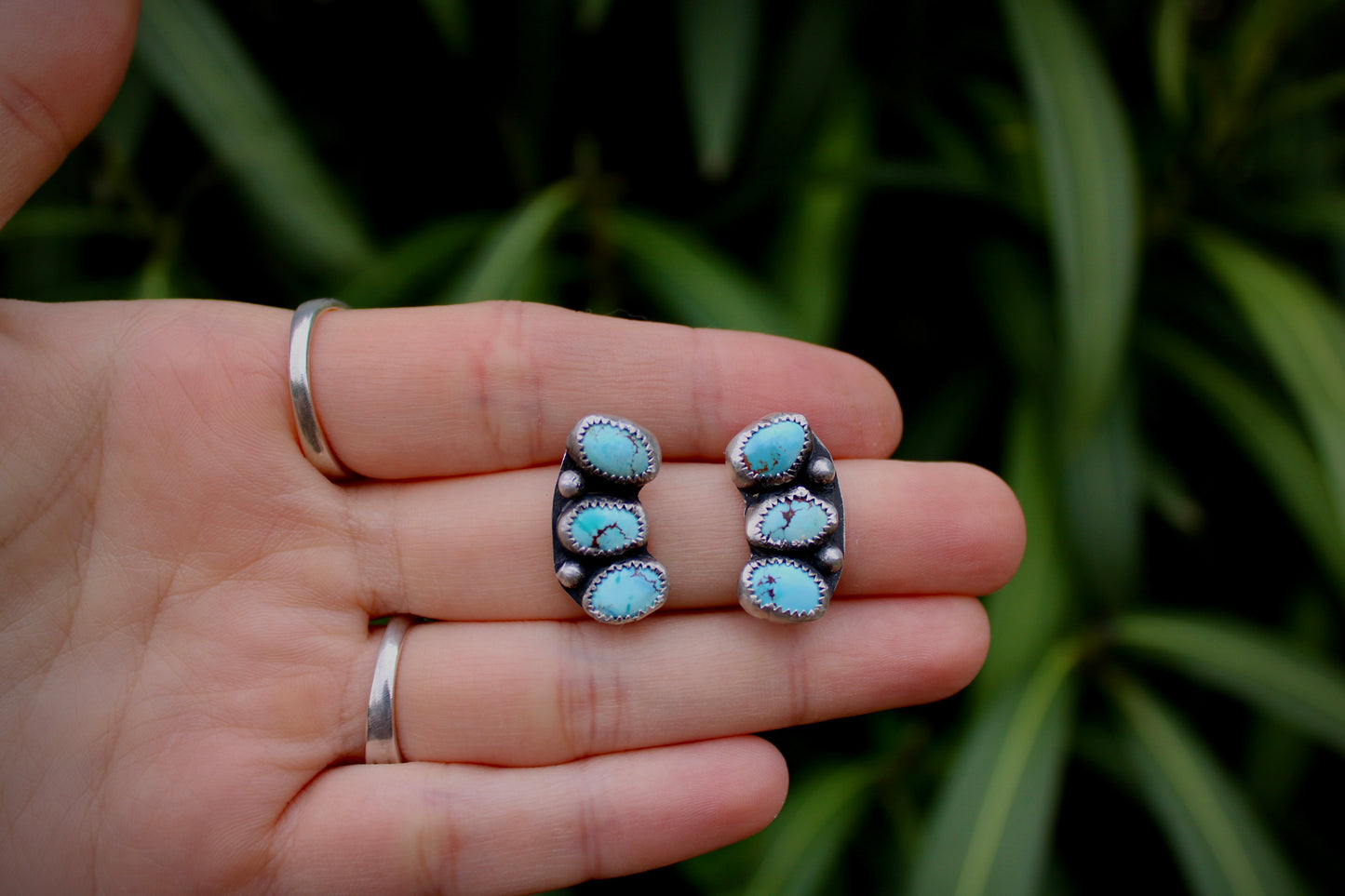 Golden Hills earring studs