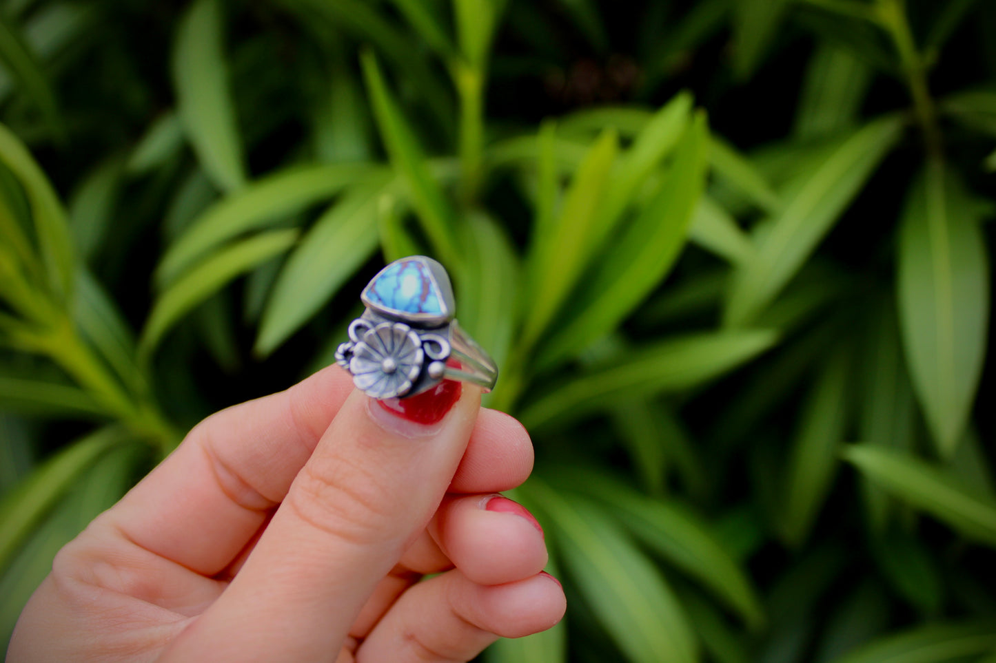Golden Hills floral ring- size 7.5