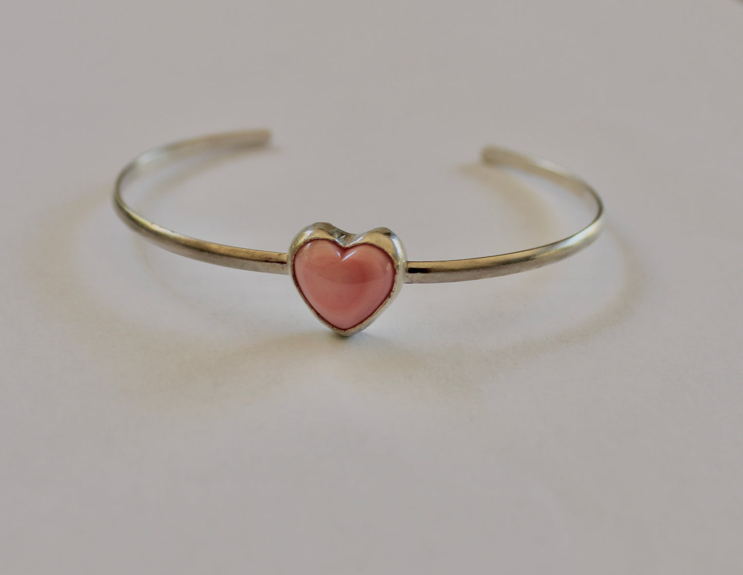 Pink Queen Conch Shell Heart Cuff