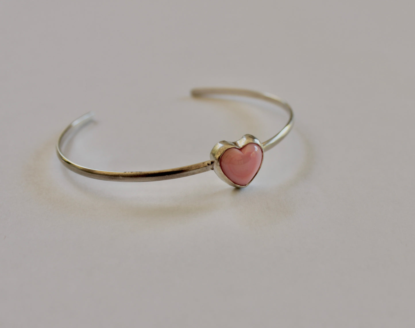 Pink Queen Conch Shell Heart Cuff