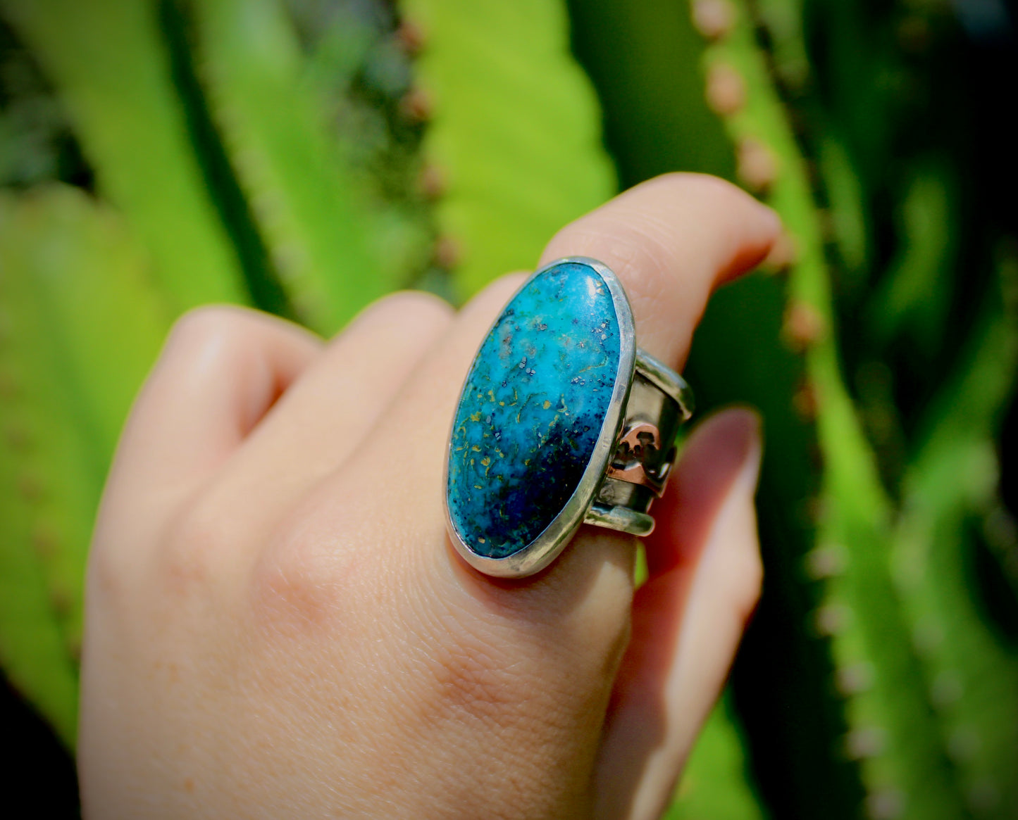 Size 10-True Blue Kingman Turquoise ring with Copper Waves