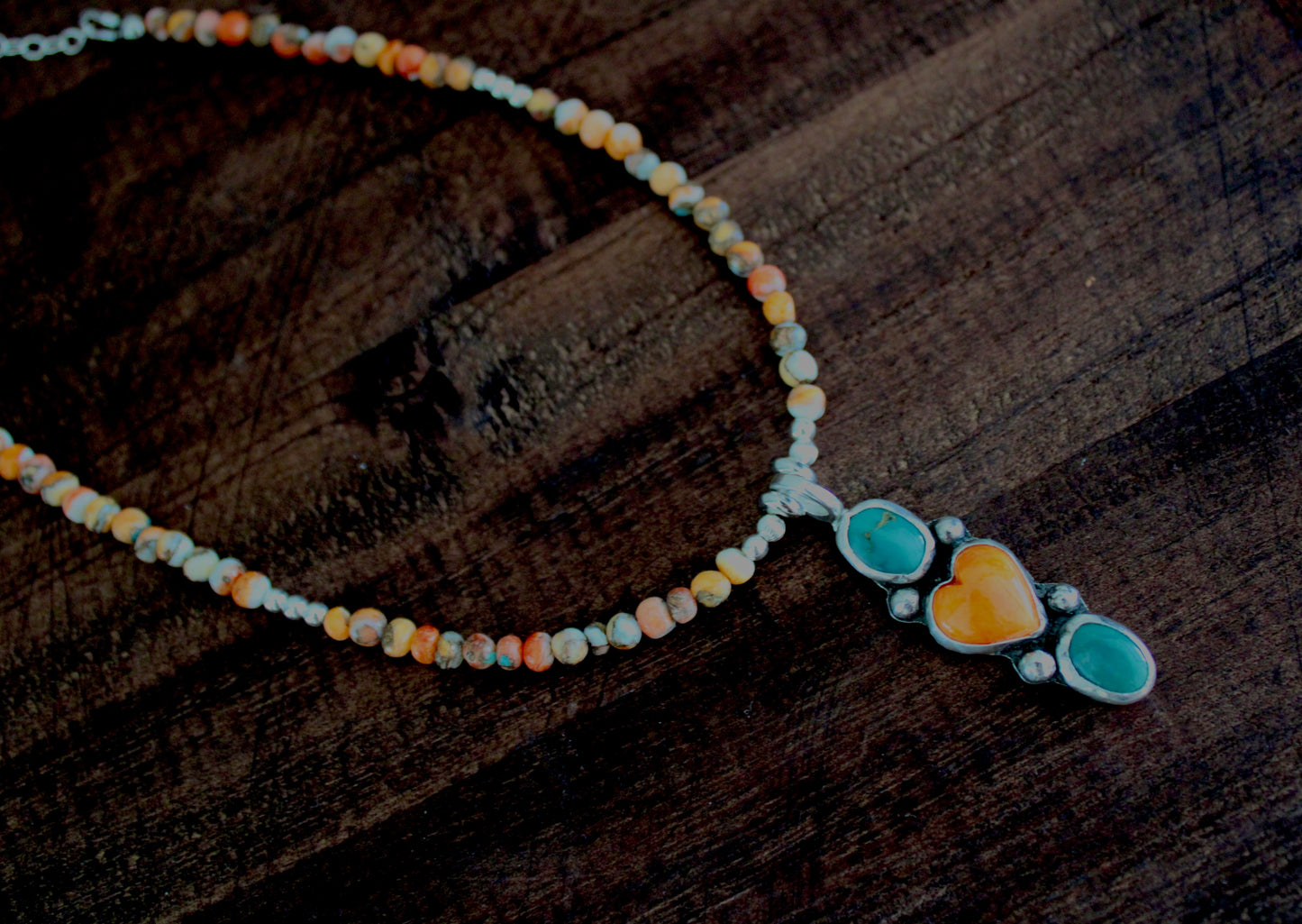 Spiny Oyster and Kingman Trio on Spiny Oyster Beaded Necklace