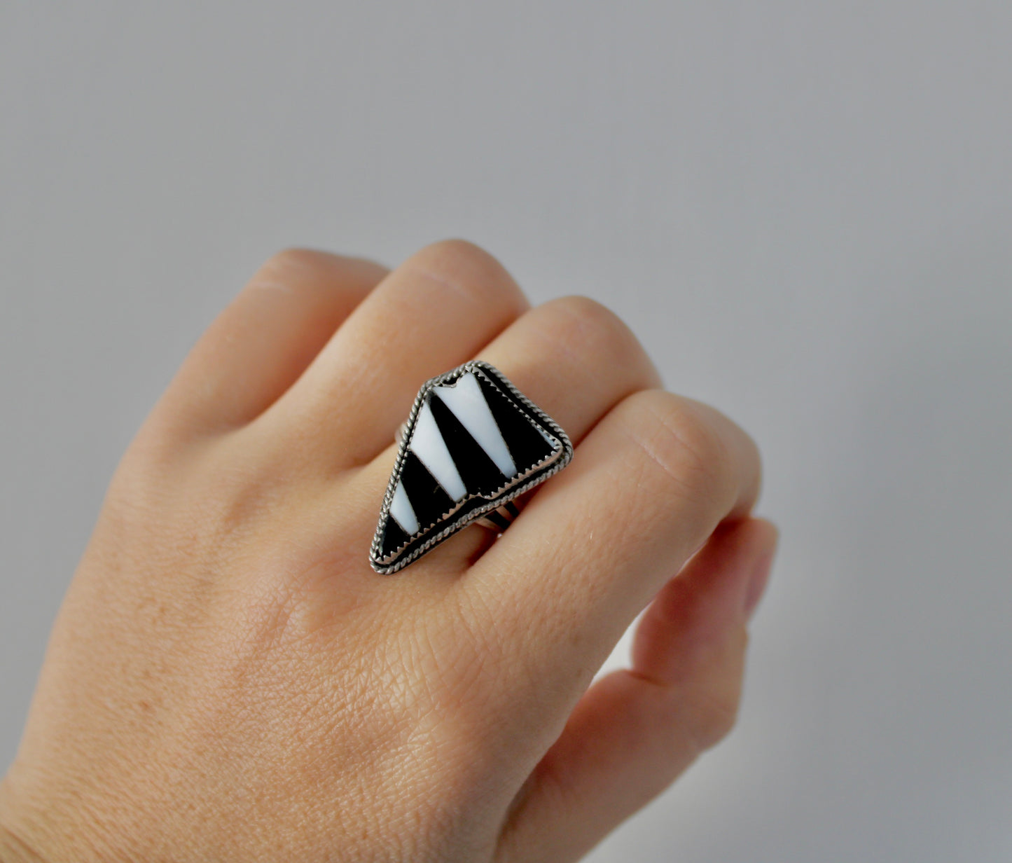 Size 7.5 Lightning Bolt Ring