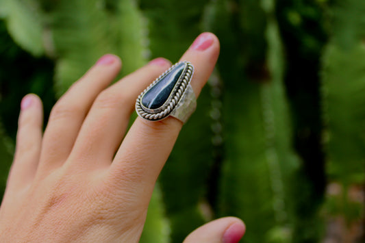 Size 7- White Buffalo Hammered Ring