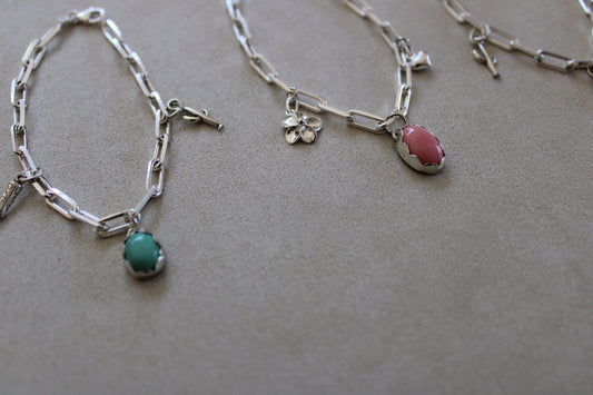 Pink Conch Shell Charm Bracelet