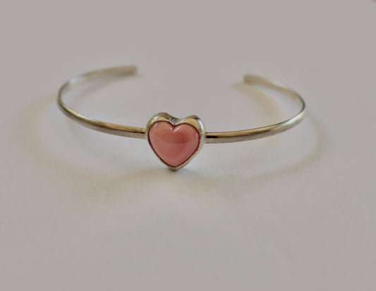 Pink Queen Conch Shell Heart Cuff