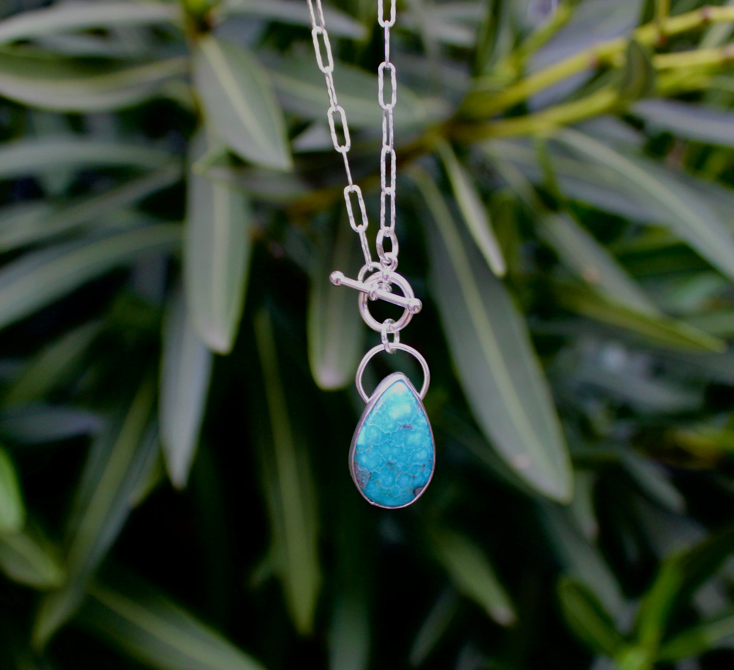 Emerald Valley Toggle chain necklace