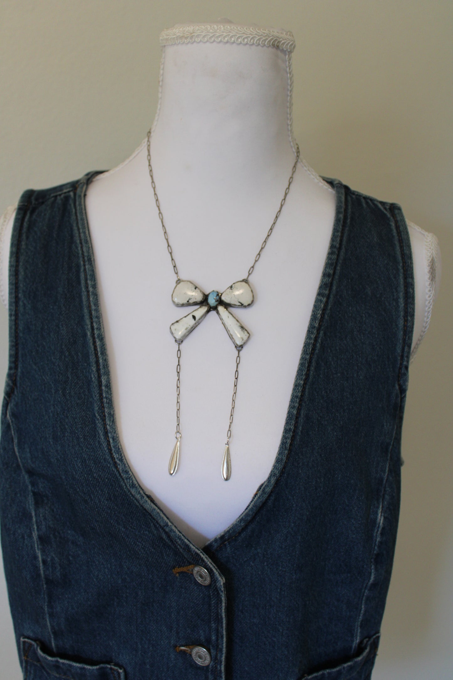 White Buffalo Turquoise Bow Necklace with Golden Hills