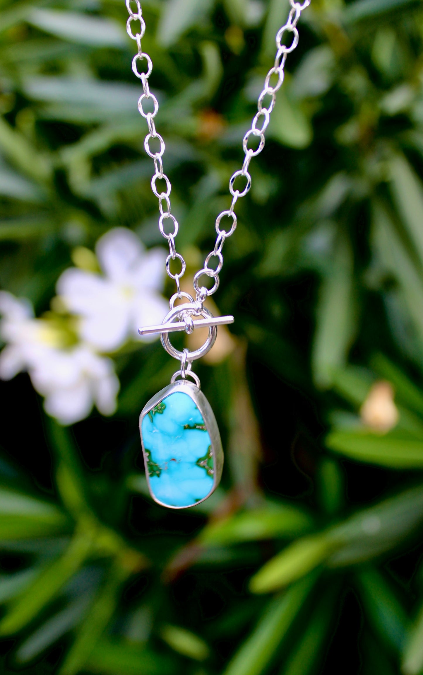 Sierra Bella Toggle Necklace