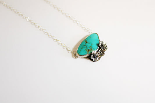 Nina Maria Turquoise Floral Necklace