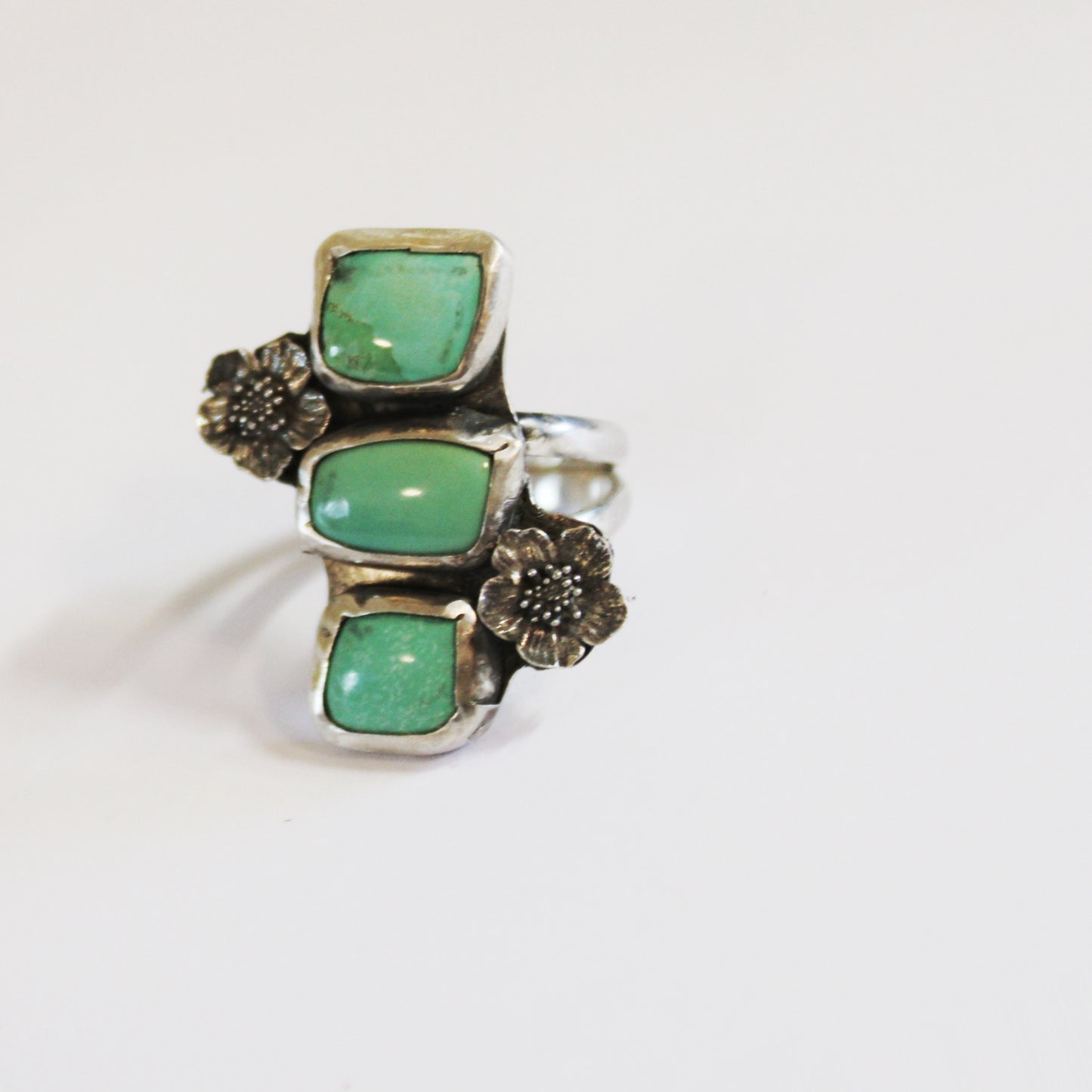 Carico Lake Floral Ring-Size 7