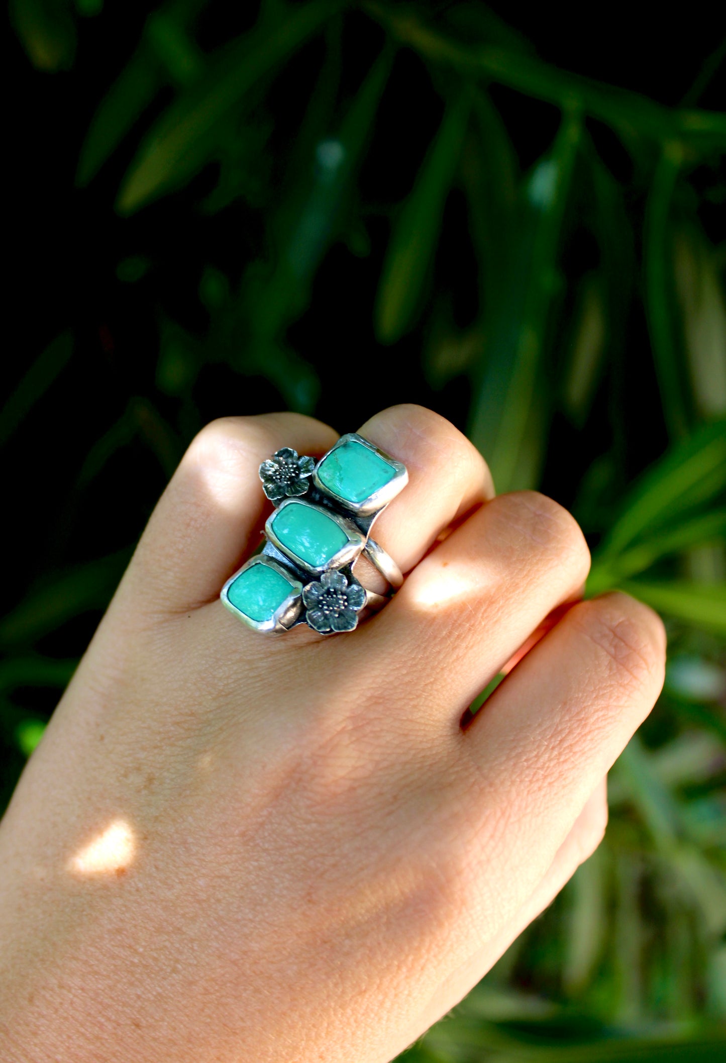 Carico Lake Floral Ring-Size 7