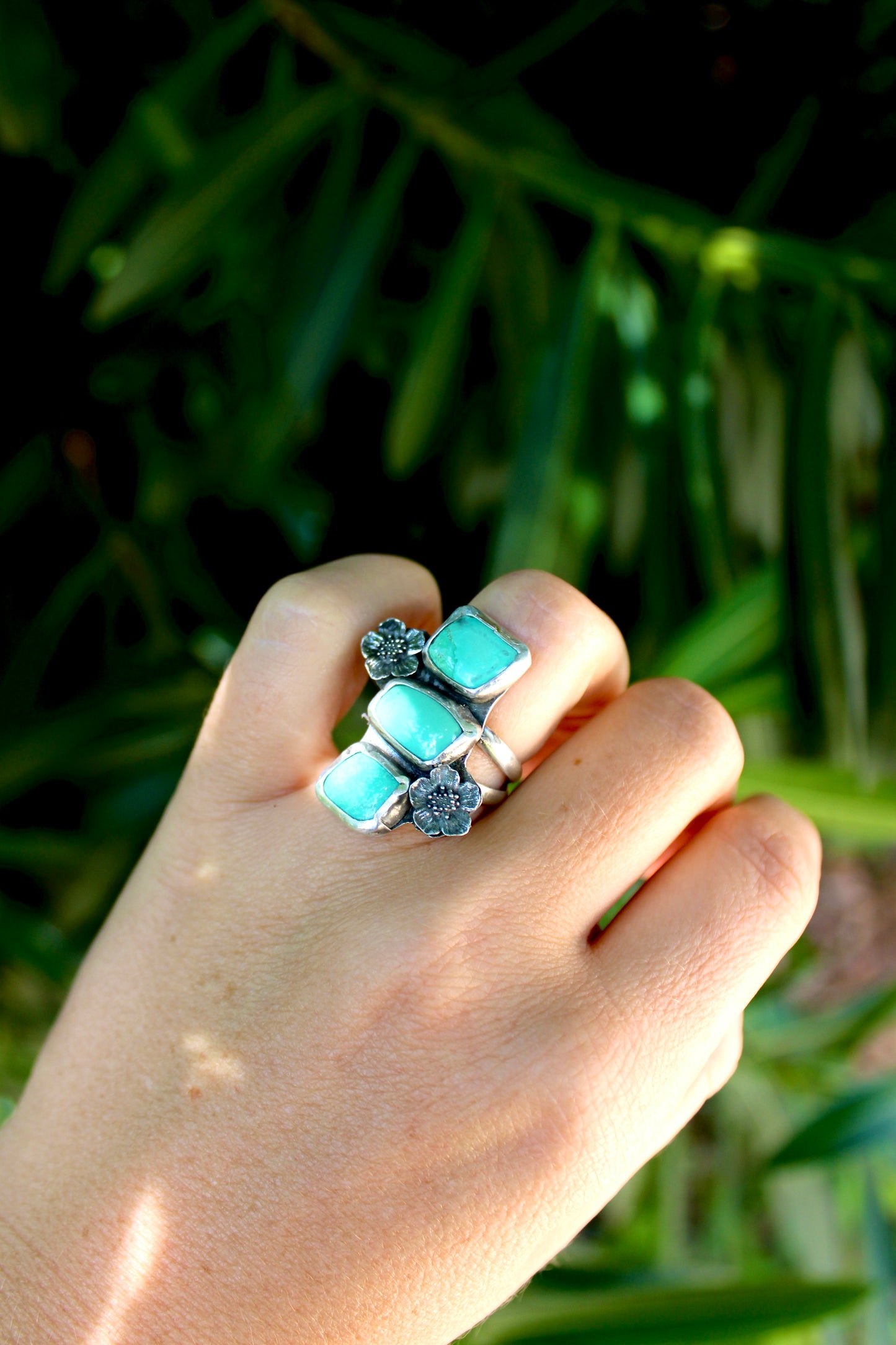 Carico Lake Floral Ring-Size 7